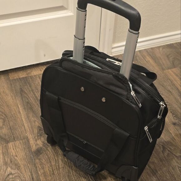 Delsey Paris Sky Max 2.0 Wheeled Underseater - Picture 10 of 14